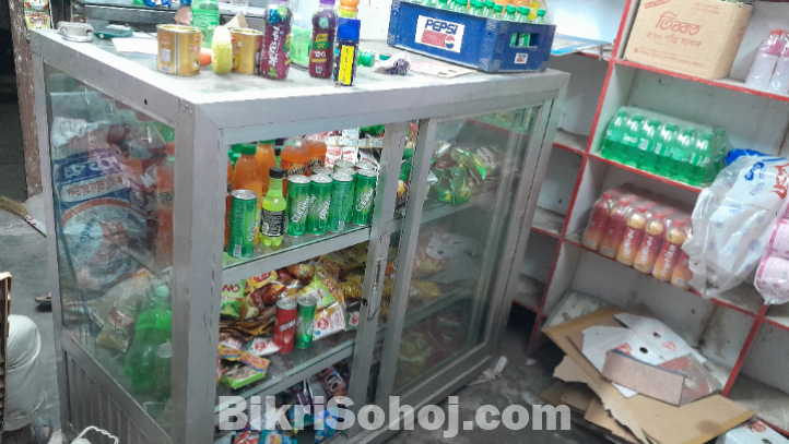 ডিসপ্লে সোকেস